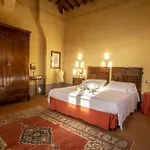 Hotel Resort-le Terre Dei Cavalieri 3*